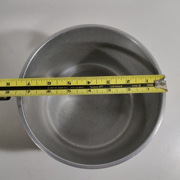 Vintage Miracle Maid Cast Aluminum 2.5 Qt Pot cookware Wood Handle With lid - Picture 7 of 8